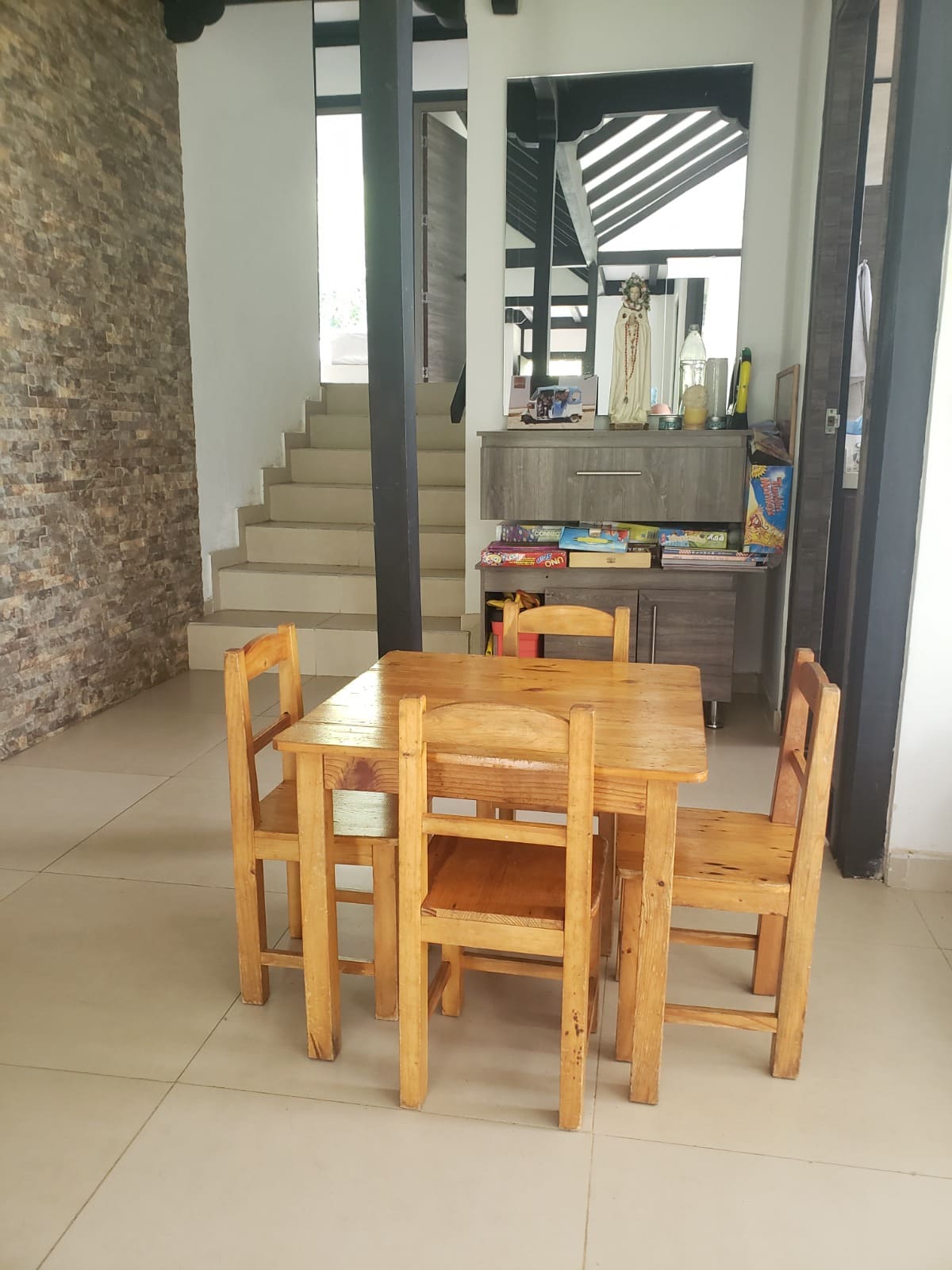 casa en villeta – naturaleza, confort colombian invest & stay (4)