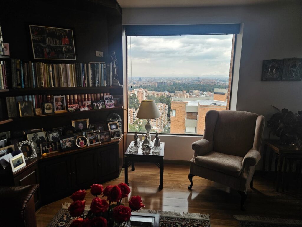 penthouse en sierras del moral colombian invest & stay (9)